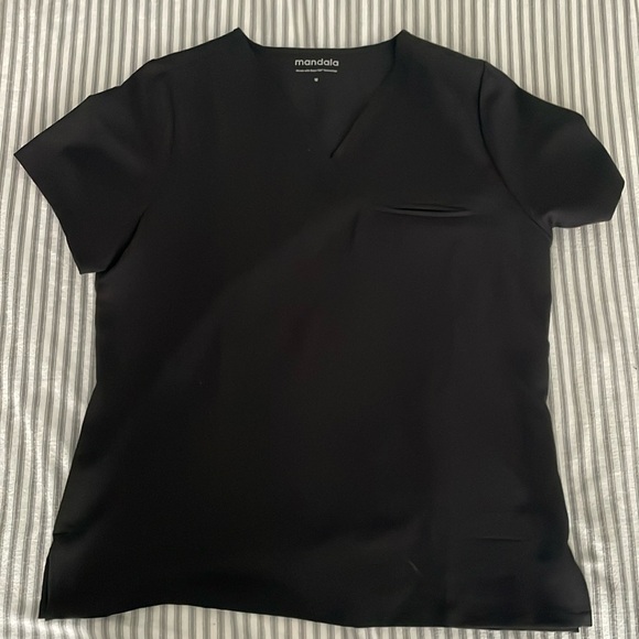 Mandala Scrub Top - Picture 1 of 2